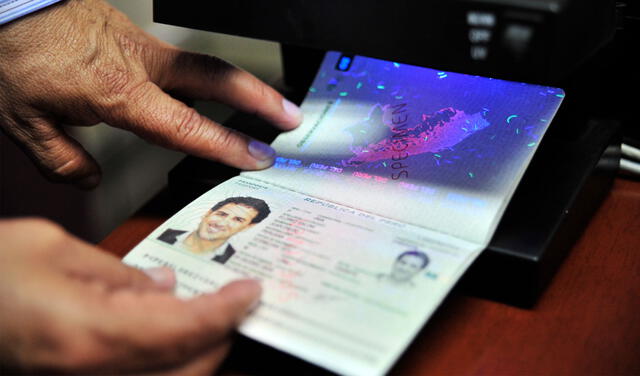 Tras la anulación de tu pasaporte extraviado o robado, deberás tramitar uno nuevo. Foto: La República