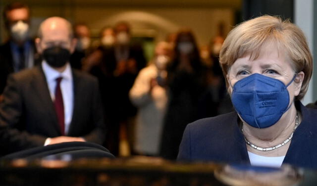 Alemania: Olaf Scholz reemplaza a Angela Merkel como canciller después de 16 años