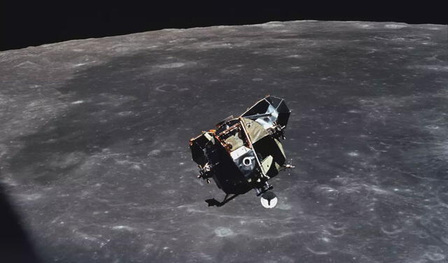 Módulo de aterrizaje en el que descendieron Armstrong y Aldrin. La fotografía fue tomada por Collins desde el módulo de mando antes de que las dos naves vuelvan a unirse. Foto: NASA
