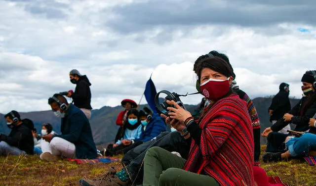 Experiencia musical silenciosa en las montañas. Foto: La República/Gloria Purizaca