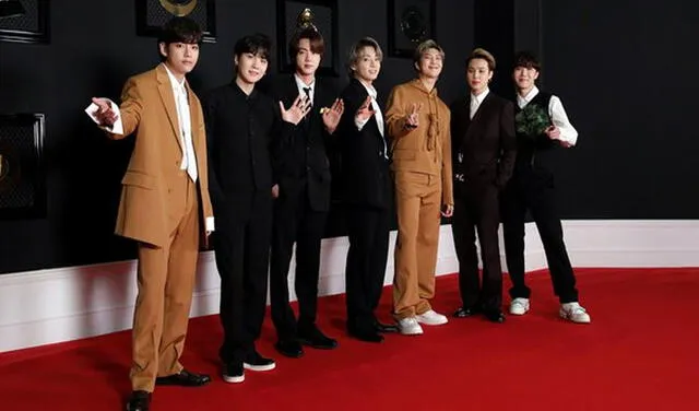 RM, Jin, Suga, Jimin, J-Hope, V y Jungkook en la red carpet de los Grammy. Foto: Big Hit