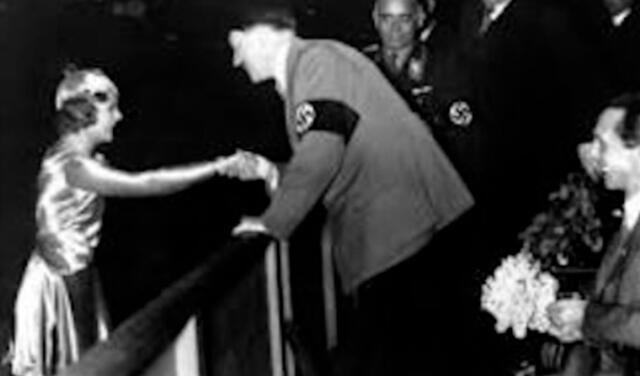 La oscura vida sexual secreta de Adolf Hitler: incesto, sadomasoquismo y voyeurismo