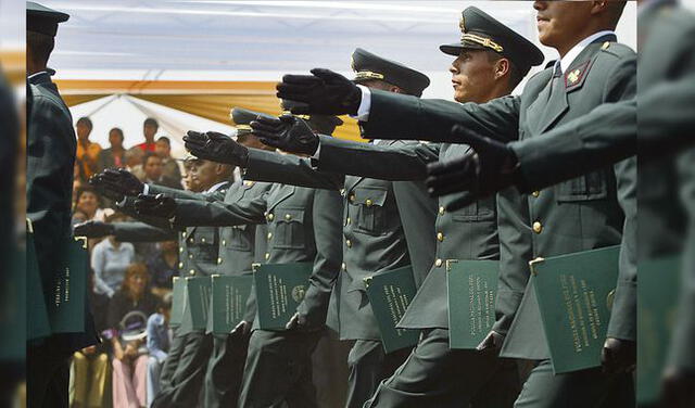 Estudiantes de la Escuela PNP Chiclayo