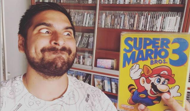 Su videojuego favorito es Super Mario Bros 3. Foto: Pepe El Mago / Instagram