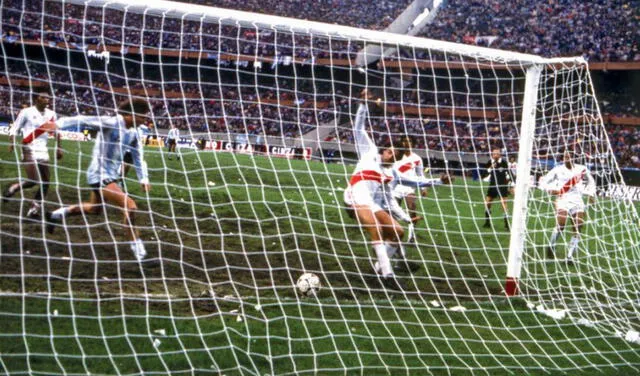 Gareca dejó a Perú sin Mundial en 1985. Foto: El Gráfico