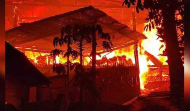 Incendio en UGEL de Condorcanqui. Foto: Andina