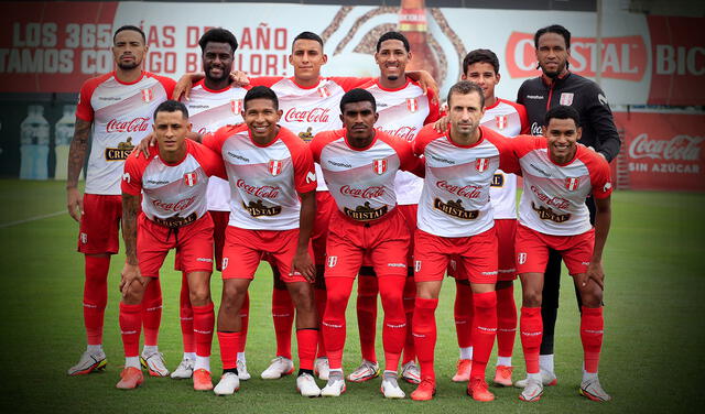 Selección peruana se ubica en la quinta posición de las eliminatorias sudamericanas. Foto: composición/ selección peruana twitter
