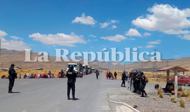 Bloqueo de corredor minero. Foto: coordinación de comunidades de Espinar