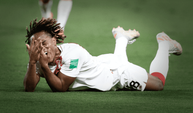 André Carrillo salió lesionado del Perú vs. Uruguay y es duda para la última fecha de las Eliminatorias. Foto: Luis Jimenez/GLR