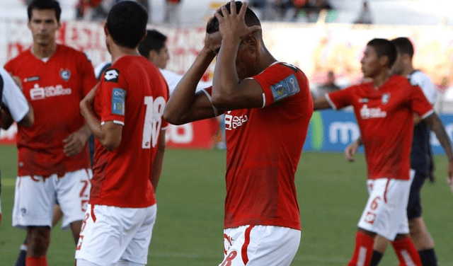 Cienciano del Cusco descendió a segunda división en 2015