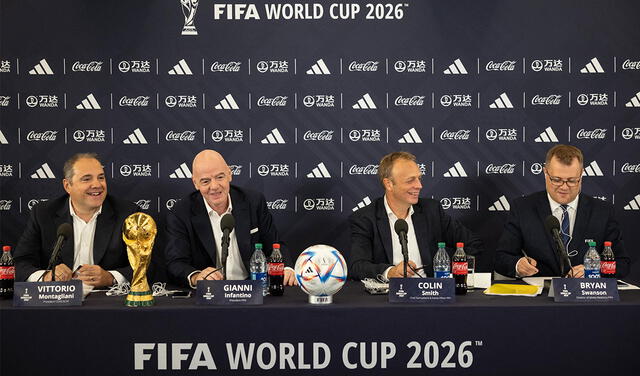 El presidente de la FIFA Gianni Infantino y otras autoridades dieron el anuncio oficial de las sedes para el Mundial 2026. Foto: AFP