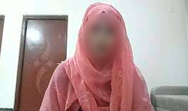 Mujer es arrestada por denunciar a su esposo que la violó y la obligó a casarse a la fuerza