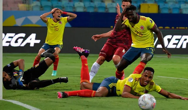 Colombia vs. Venezuela frente a frente en el Estadio Olímpico Pedro Ludovico Teixeira. Foto: EFE