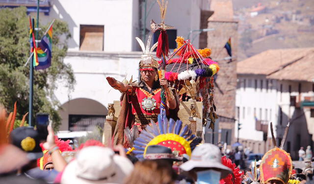 David Ancca Cuyo se ha convertido en el inca del Inti Raymi del Bicentenario. Foto: Oswald Charca /La República
