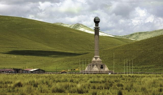 Gran cantidad de vegetación rodea el monumento en honor a la Batalla  de Junín. Foto: Gobierno del Perú