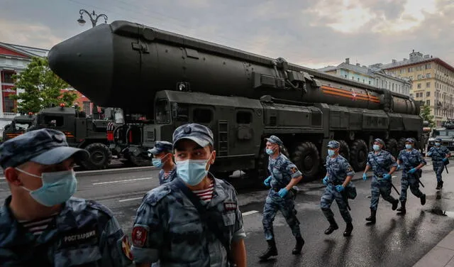 ¿Por qué Putin ordenó alerta máxima a las fuerzas nucleares?: análisis de especialistas rusos