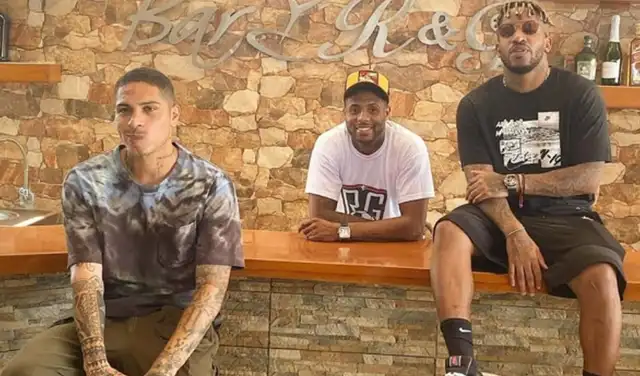Jefferson Farfán, Paolo Guerrero y Roberto Guizasola en proyecto solidario. | Foto: EFE/Instagram