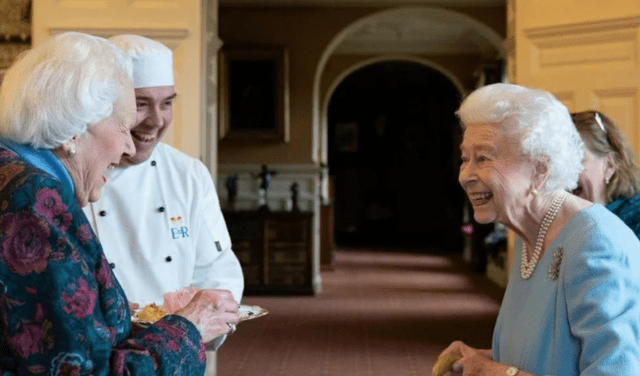 La reina Isabel II se ha caracterizado durante estas siete décadas por su buen humor. Foto: Instagram / @britishmonarchy