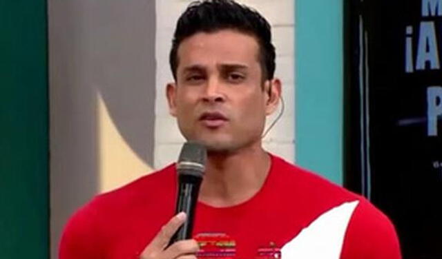 Christian Domínguez opinó sobre el ampay de Aldo Miyashiro y Óscar del Portal. Christian Domínguez opinó sobre el ampay de Aldo Miyashiro y Óscar del Portal.