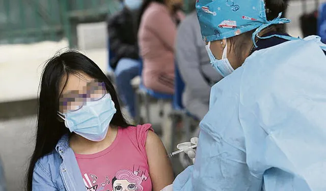 Vacunación en Perú