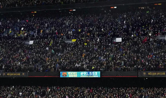 91 553 asistieron al Camp Nou para ver el clásico español en la Champions League Femenina. Foto: EFE