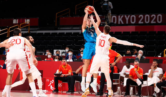 España no pudo con Eslovenia en el cierre de la fase de grupos del baloncesto masculino. Foto: AFP