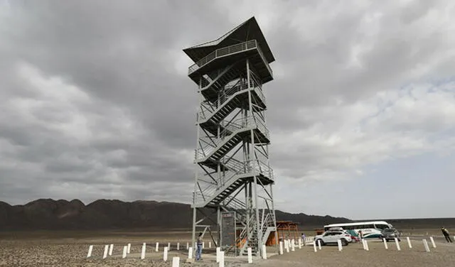 Torre Mirador de la Pampa de Nasca