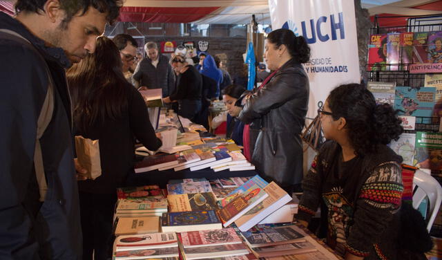 En sus últimas ediciones la Antifil se realizó en la Asociación Guadalupana, pero este año tuvo que dar su salto a las plataformas digitales. Foto: Difusión