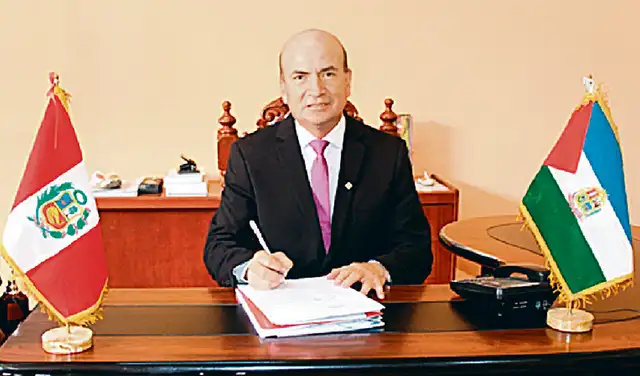 marcos mendoza