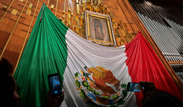 En 1940 se comenzó a celebrar el Día de la Bandera de México. Foto: AFP