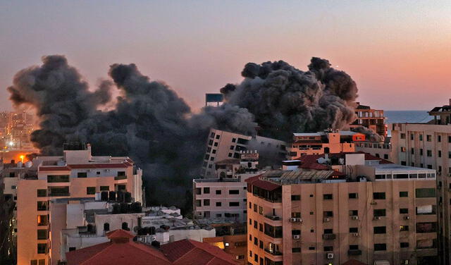 Israel responde con 500 bombardeos a 1.000 cohetes lanzados por Hamas