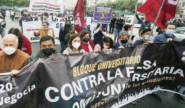 En defensa. Mayoría de universidades apoyan decisión del PJ sobre la contrarreforma. Foto: Félix Contreras/La República