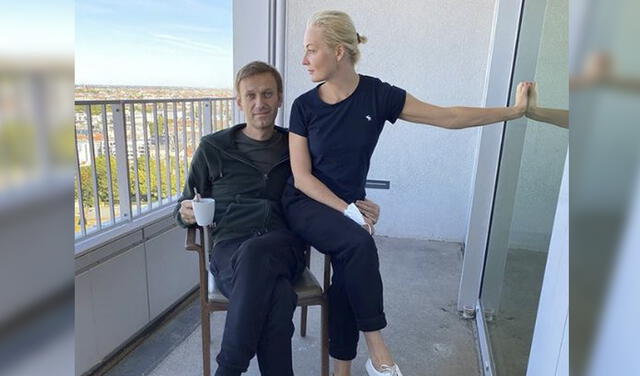 Alexei Navalny fue dado de alta y el Kremlin dice que es 'libre' de volver a Rusia