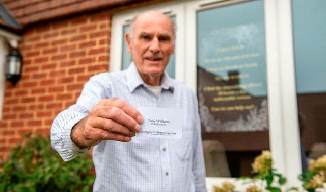 Reino Unido: anciano que puso un cartel en su casa pidiendo amigos recibe muestras de cariño