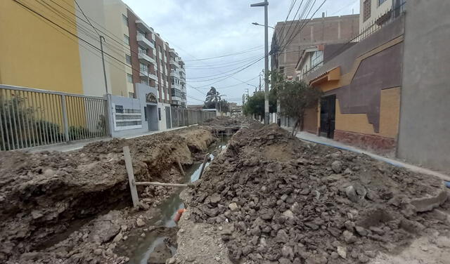 Los trabajos de infraestructura de la MPCH desencadenó el problema en el sistema de saneamiento. Foto: