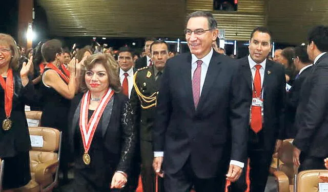 Zoraida Ávalos y Martín Vizcarra