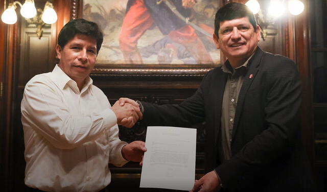 Agustín Lozano y Pedro Castillo se reunieron para organizar el Mundial sub-17 2023. Foto: Presidencia del Perú