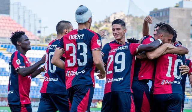 El equipo del peruano avanzó a la siguiente ronda. Foto: Cagliari