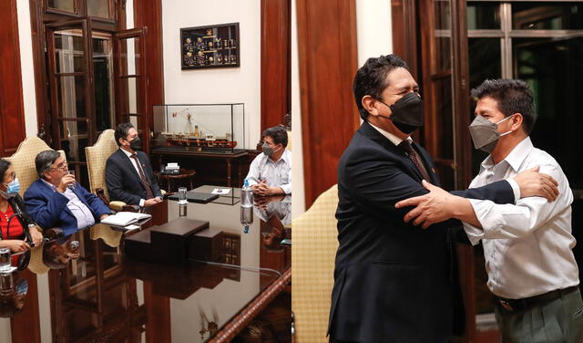 El presidente de la República sigue sosteniendo reuniones con líderes políticos en Palacio de Gobierno. Foto: Presidencia.