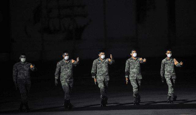 Los ciudadanos obtienen diferentes beneficios al ingresar a servir en el Ejército Mexicano. Foto: AFP Los ciudadanos obtienen diferentes beneficios al ingresar a servir en el Ejército Mexicano. Foto: AFP