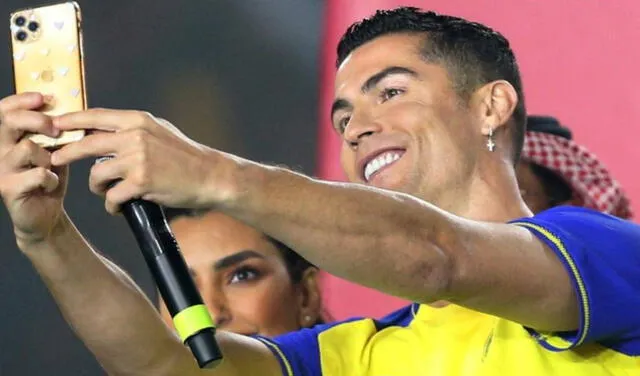 Cristiano Ronaldo fue presentado ante más de 25.000 hinchas de Al-Nassr. Foto: Twitter