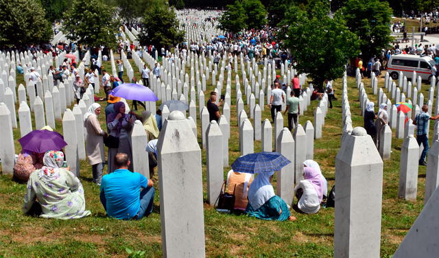 La masacre de Srebrenica, en Bosnia, dejó más de 8.000 víctimas. Foto: AFP