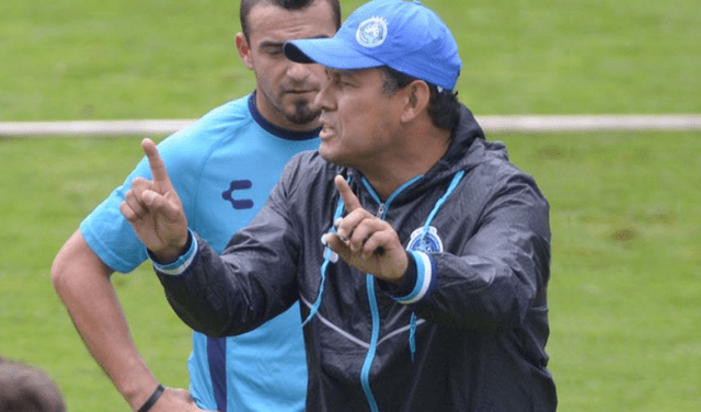 Juan Reynoso reveló que le gustaría dirigir a la selección peruana en un largo plazo. | Foto: GLR
