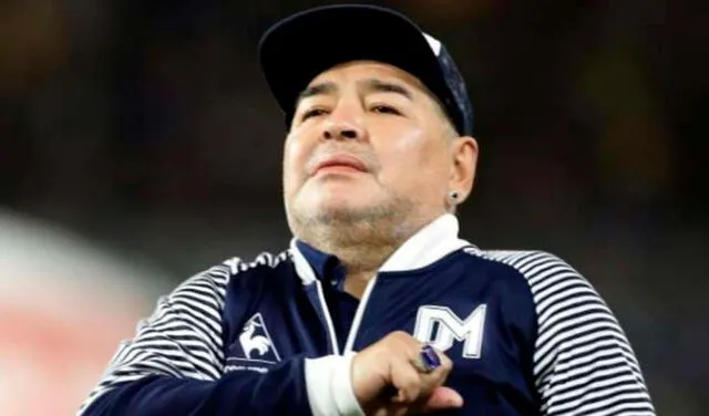 La emotiva carta del presidente francés a Maradona: “soberano de la pelota”