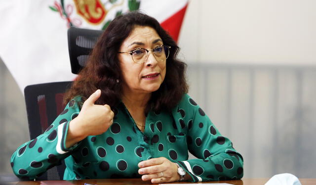 Violeta Bermúdez reiteró que la crisi política afectó la llegada de la vacuna contra la COVID-19. Foto: La República