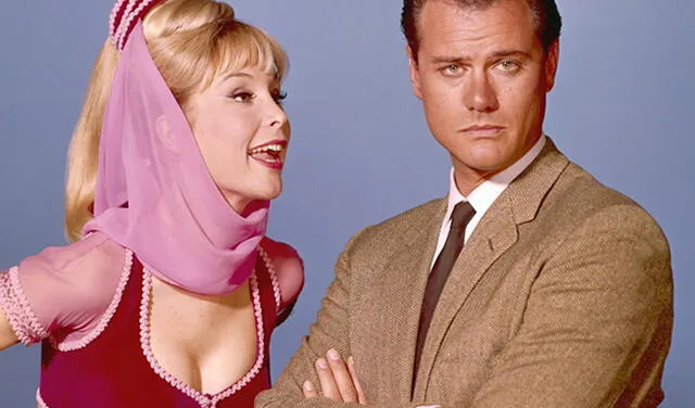 Bárbara Eden y Larry Hagman fueron los protagonistas de "Mi bella genio". Foto: NBC