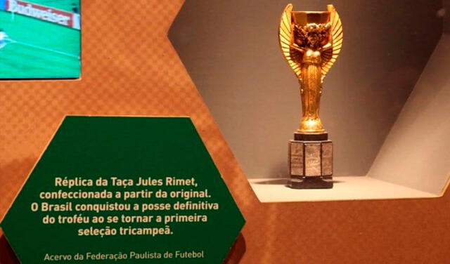 Tras el robo, Brasil ordenó confeccionar una réplica de la Copa Jules Rimet. Foto: CBF