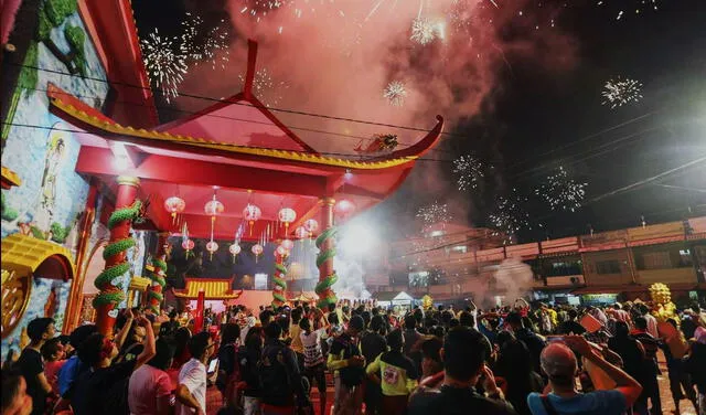 El año nuevo chino cuenta con distintas cábalas y creencias. Foto. EFE