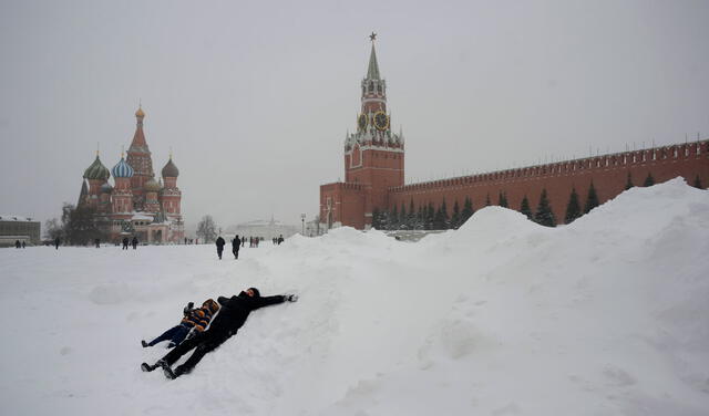 “Nevada apocalíptica”: Moscú queda sepultada bajo 56 centímetros de nieve