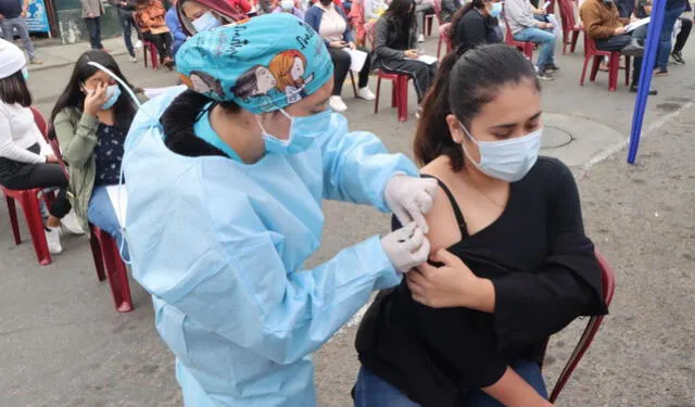 Vacunación mercados Trujillo